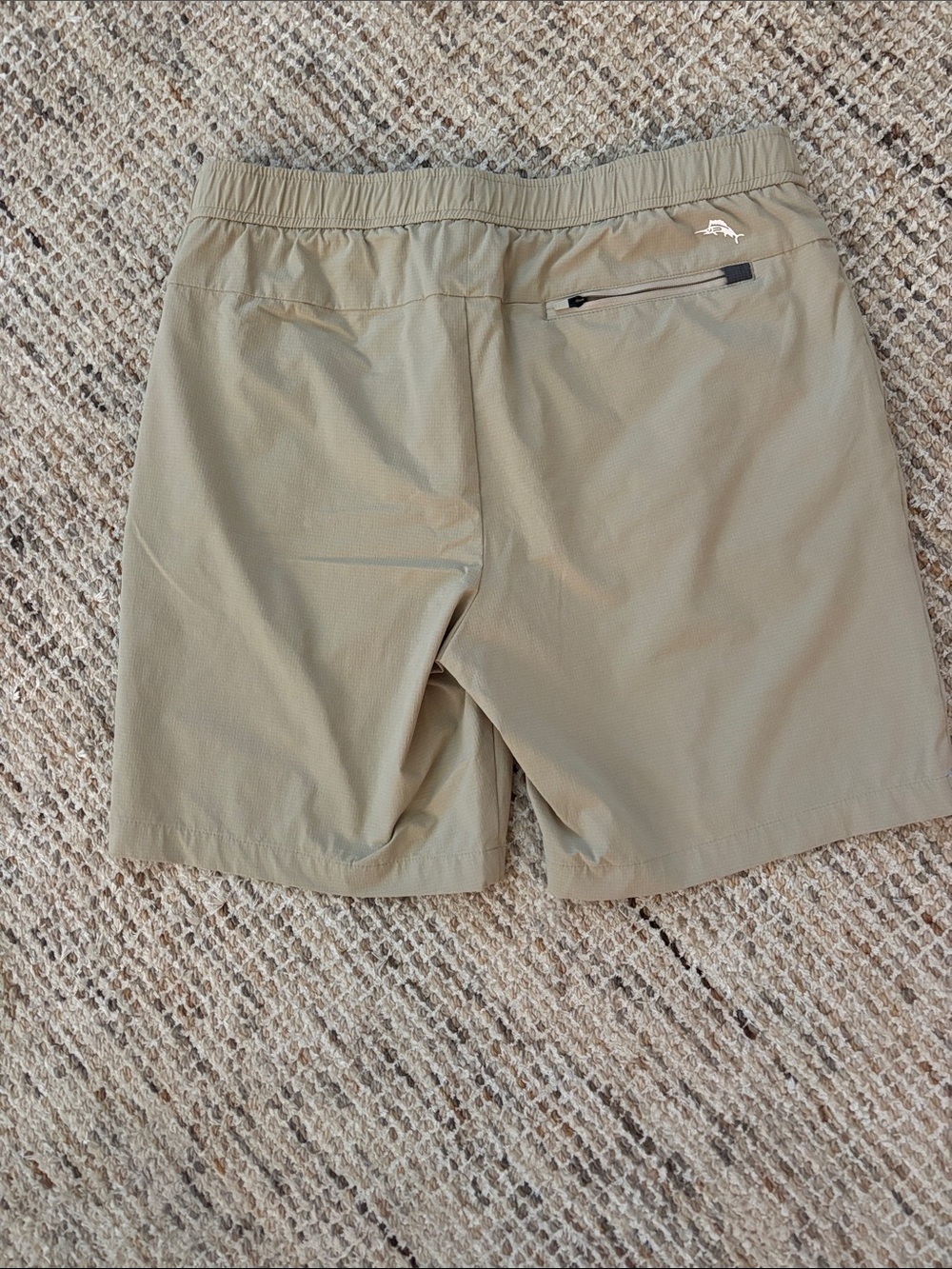 Tommy Bahama Chip Shot Shorts - Picture 2 of 4